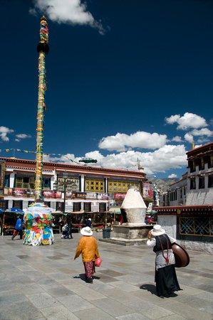 TIBET-Lhasa-The Barkhor